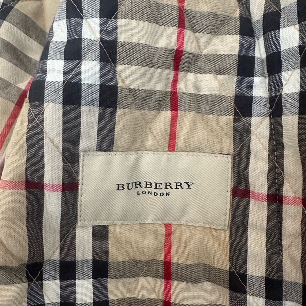 Burberry Beige Plaid Quilted Lined Jacket - Picture 3 of 12